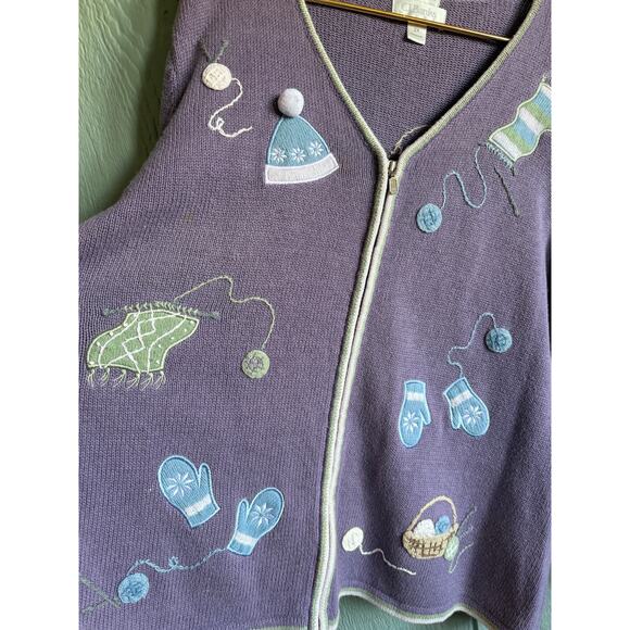 Vintage Hand Embroidered Winter Knit Theme Cardigan – 2X – Lilac Zip Up Sweater - Picture 3 of 6
